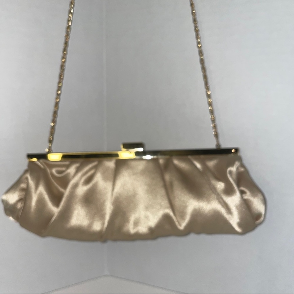 gold cross body chain strap